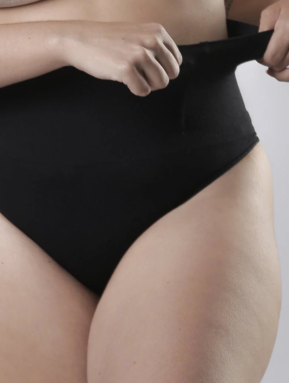 Culotte Gainante Pêche femininSecret - Offre exclusive: Achetez 1, Recevez 2!